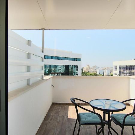 Phaedrus Living: Luxury Suite Nicosia 505 Eksteriør bilde